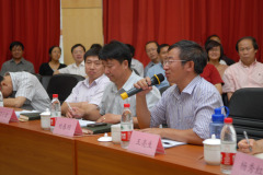 11植物园常务副主任王亮生研究员发言